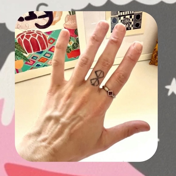 🌀Brighton 🎉rare vintage🎉 • silver abstract triangle ring with purple stone - Picture 2 of 13